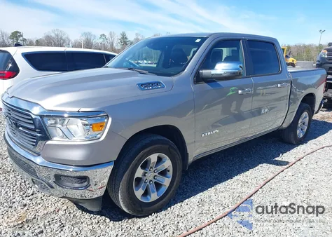 2024 Ram 1500 Laramie 4X2 5'7 Box z USA, uszkodzony, nr VIN 1C6RREJT1RN220662